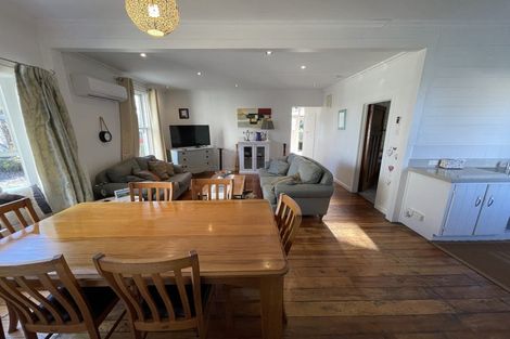 Photo of property in 429 High Street South, Carterton, 5713