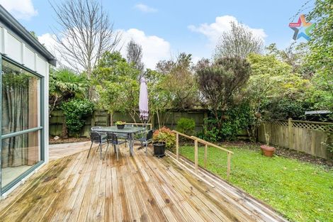 Photo of property in 21c Manuka Street, Stokes Valley, Lower Hutt, 5019