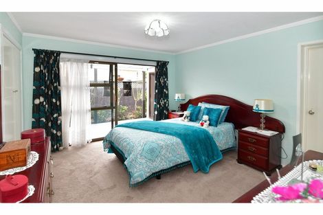 Photo of property in 34 Doment Crescent, Orewa, 0931