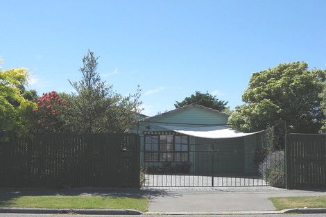 Photo of property in 34 Donnington Street, Parklands, Christchurch, 8083