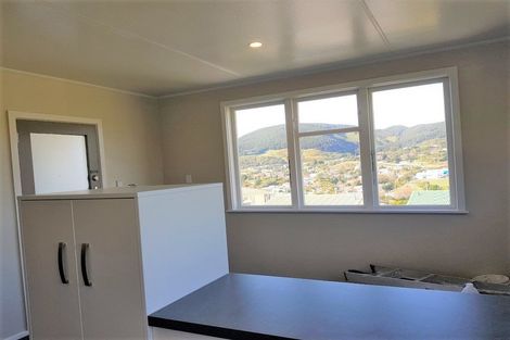 Photo of property in 54 Davidson Crescent, Tawa, Wellington, 5028