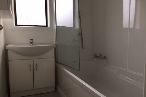 Photo of property in 34 Hopkins Street, Woolston, Christchurch, 8023