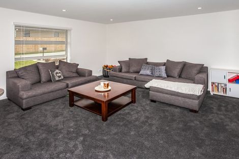 Photo of property in 28 Hillpark Drive, Pokeno, 2402