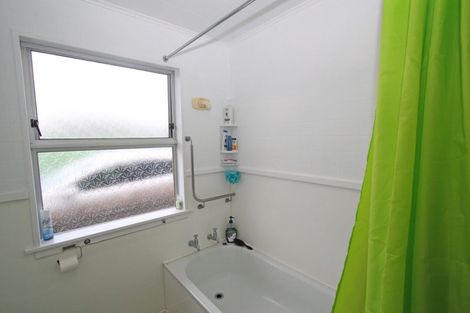 Photo of property in 1/239 Carrington Street, Vogeltown, New Plymouth, 4310