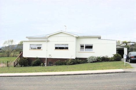 Photo of property in 40 Pitoitoi Street, Otaihanga, Paraparaumu, 5036