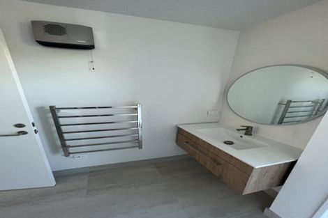 Photo of property in 19 Kinloch Street, St Albans, Christchurch, 8014