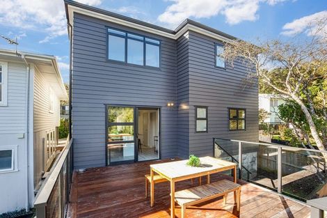 Photo of property in 11a Barberry Grove, Maungaraki, Lower Hutt, 5010