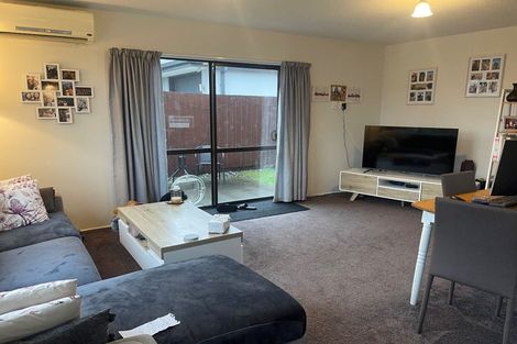 Photo of property in 7 Farm Lane, Parklands, Christchurch, 8083