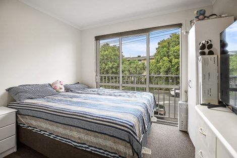 Photo of property in 10/113 Knighton Road, Hillcrest, Hamilton, 3216