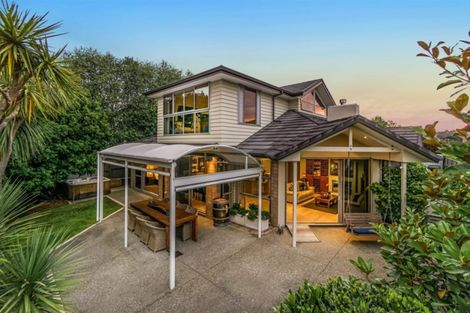 Photo of property in 109 Aberley Road, Schnapper Rock, Auckland, 0632