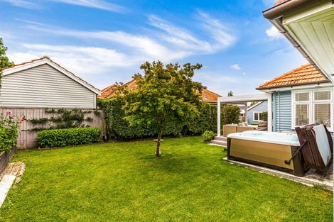 Photo of property in 10 Sunderland Avenue, Hobsonville, Auckland, 0616