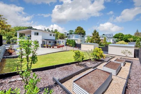 Photo of property in 267 Vipond Road, Stanmore Bay, Whangaparaoa, 0932