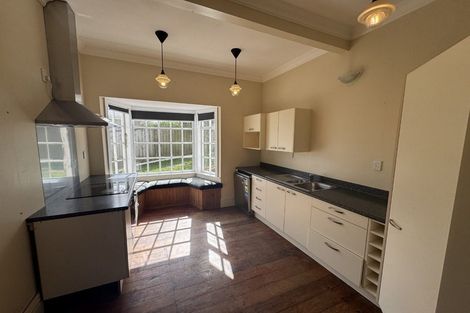 Photo of property in 27 Tawa Terrace, Tawa, Wellington, 5028