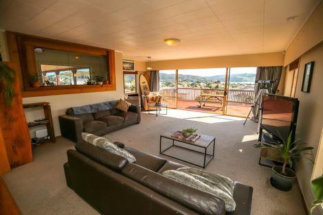 Photo of property in 7 Park Drive, Raglan, 3225