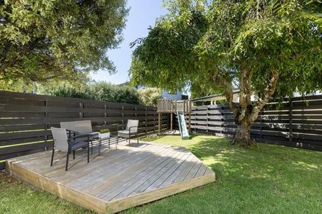 Photo of property in 18 Seymour Place, Bellevue, Tauranga, 3110