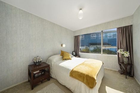 Photo of property in 20 Turriff Crescent, Tawa, Wellington, 5028