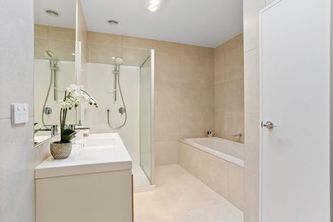 Photo of property in 3/21 Boyes Avenue, Whenuapai, Auckland, 0618