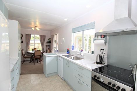 Photo of property in 19 Bowen Street, Woodville, 4920