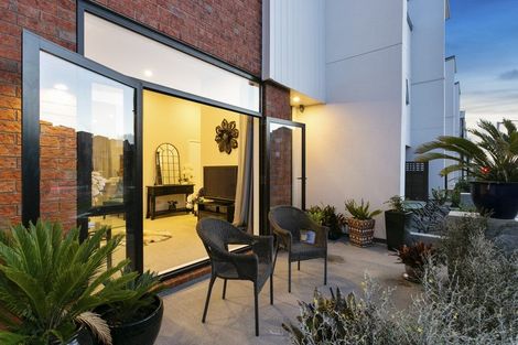 Photo of property in 123 Hobsonville Point Road, Hobsonville, Auckland, 0616