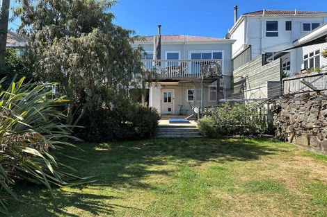 Photo of property in 35 Exeter Street, Lyttelton, 8082