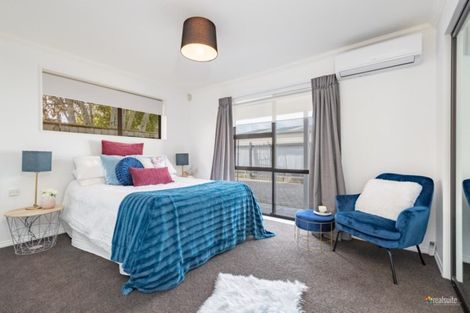 Photo of property in 2/27 Merton Street, Trentham, Upper Hutt, 5018