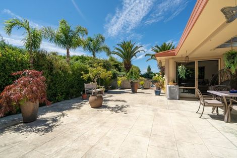 Photo of property in 166 Lake Terrace, Hilltop, Taupo, 3330