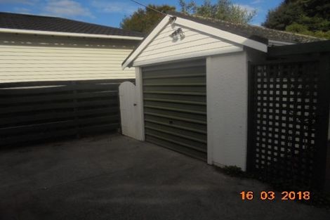 Photo of property in 14 Saint Albans Grove, Woburn, Lower Hutt, 5010