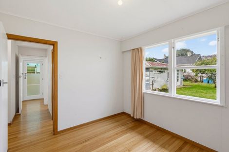 Photo of property in 14 Dittmer Street, Otaki, 5512