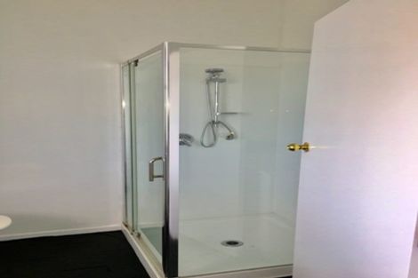 Photo of property in 318 West Coast Road, Glen Eden, Auckland, 0602