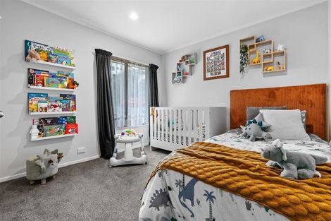 Photo of property in 19 Chieftain Rise, Goodwood Heights, Auckland, 2105