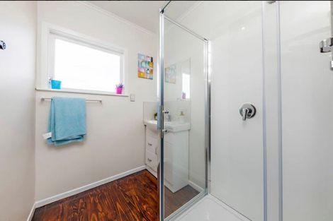 Photo of property in 24 President Avenue, Papakura, 2110