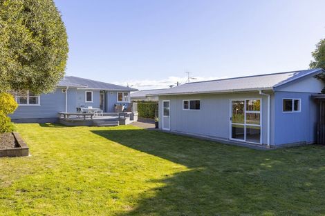 Photo of property in 12 Charles Crescent, Rainbow Point, Taupo, 3330