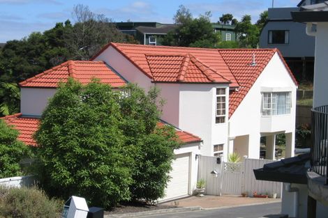 Photo of property in 26 Mariners View Road, Beach Haven, Auckland, 0626