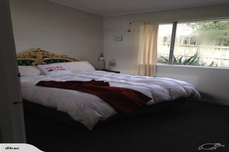 Photo of property in 2/33 Grassways Avenue, Pakuranga, Auckland, 2010