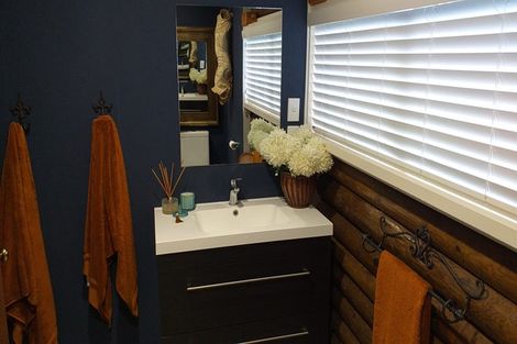 Photo of property in 10 Fishermans Bend, Whiritoa, Whangamata, 3691