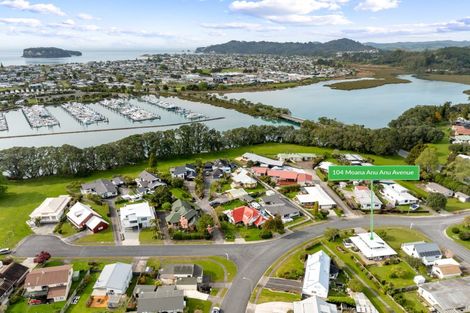Photo of property in 104 Moana Anu Anu Avenue, Whangamata, 3620