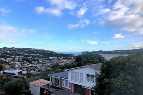Photo of property in 21 Seatoun Heights Road, Miramar, Wellington, 6022