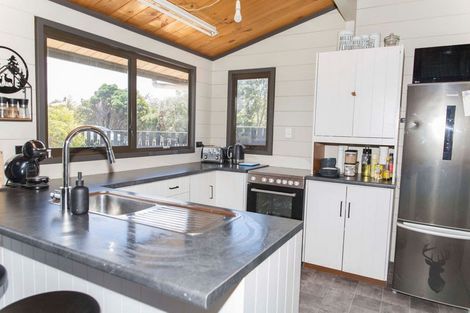 Photo of property in 51 Guy Street, Dannevirke, 4930