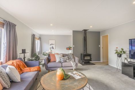 Photo of property in 95a Renown Road, Raumati South, Paraparaumu, 5032