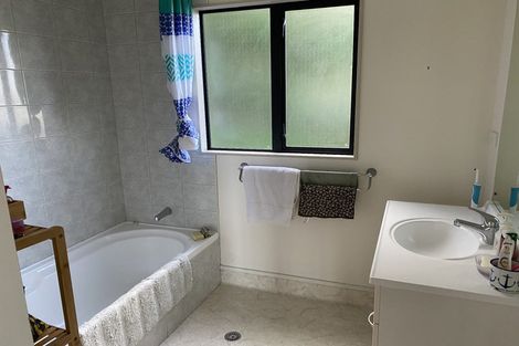 Photo of property in 33 Whaui Street, Vogeltown, Wellington, 6021