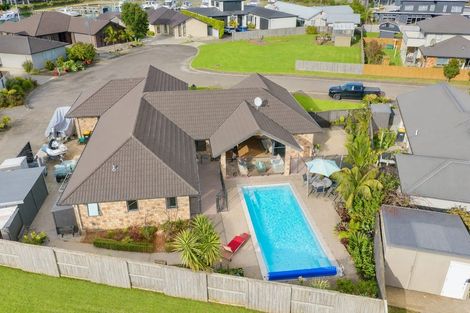 Photo of property in 3 Kelly Place, Whitianga, 3510