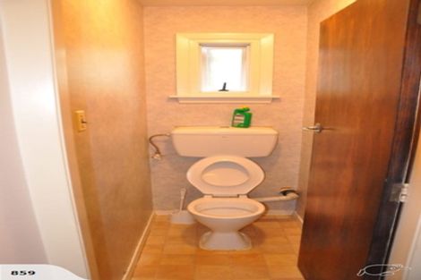 Photo of property in 1 Oakhurst Place, Russley, Christchurch, 8042