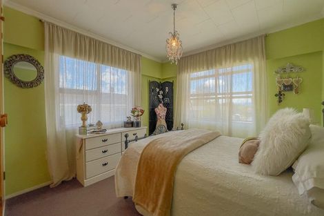 Photo of property in 15 Hillcrest Street, Tirau, 3410