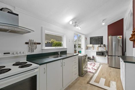 Photo of property in 71 Wilford Street, Wallaceville, Upper Hutt, 5018