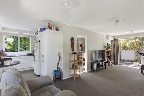 Photo of property in 8a Waterloo Place, Westown, New Plymouth, 4310