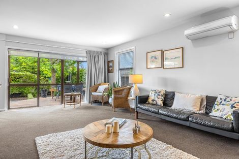 Photo of property in 2 Woodbank Street, Somerfield, Christchurch, 8024