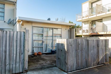 Photo of property in 10/26 Stanmore Road, Phillipstown, Christchurch, 8011