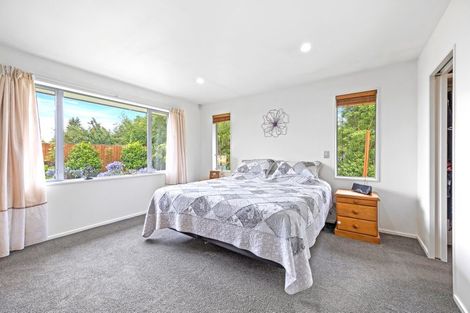 Photo of property in 15 Cridland Place, Halswell, Christchurch, 8025