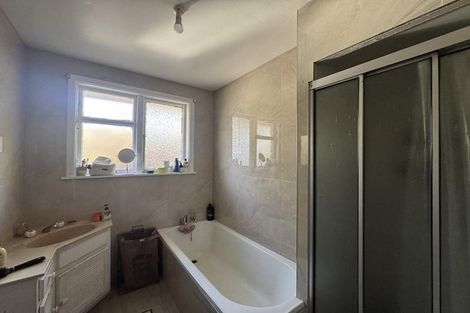 Photo of property in 309 Wairakei Road, Bryndwr, Christchurch, 8053