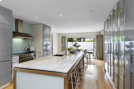 Photo of property in 51 Glandovey Road, Fendalton, Christchurch, 8052